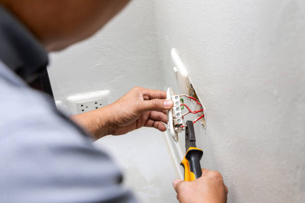 Electrical Outlet Repair in IN